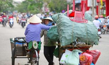 Hơn 30% lượng rác thải tại Việt Nam được thu gom qua kênh 'đồng nát'